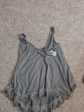 Angie Olive Lace-Hem Flowy Cami